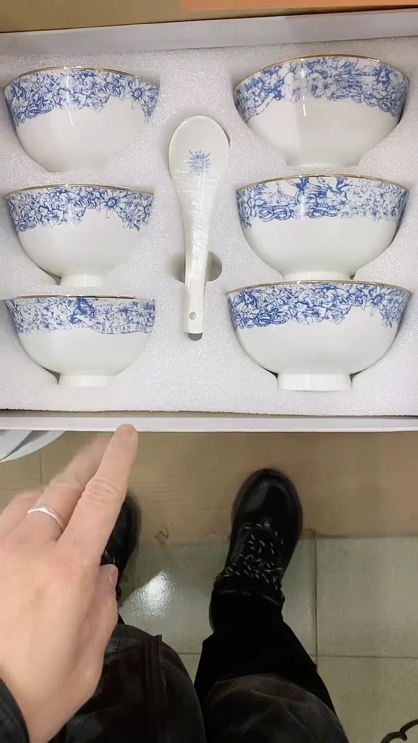 【闪购商品】瓷片00000000000000