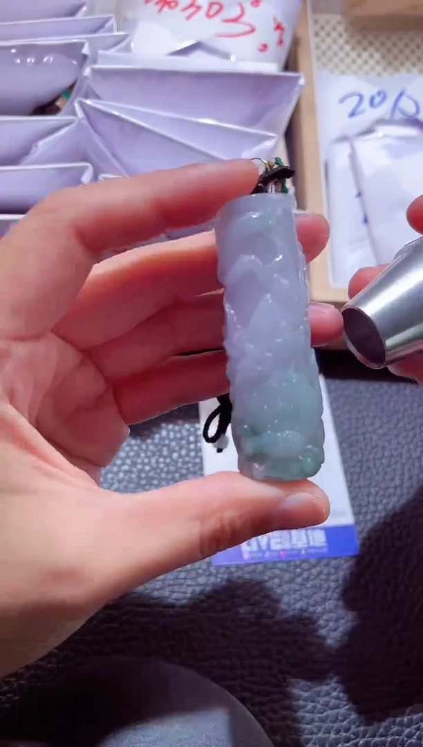 颈饰未镶嵌翡翠00005309