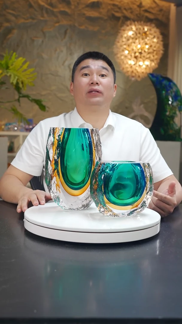 琉璃蓝金色冰川纹花器一组