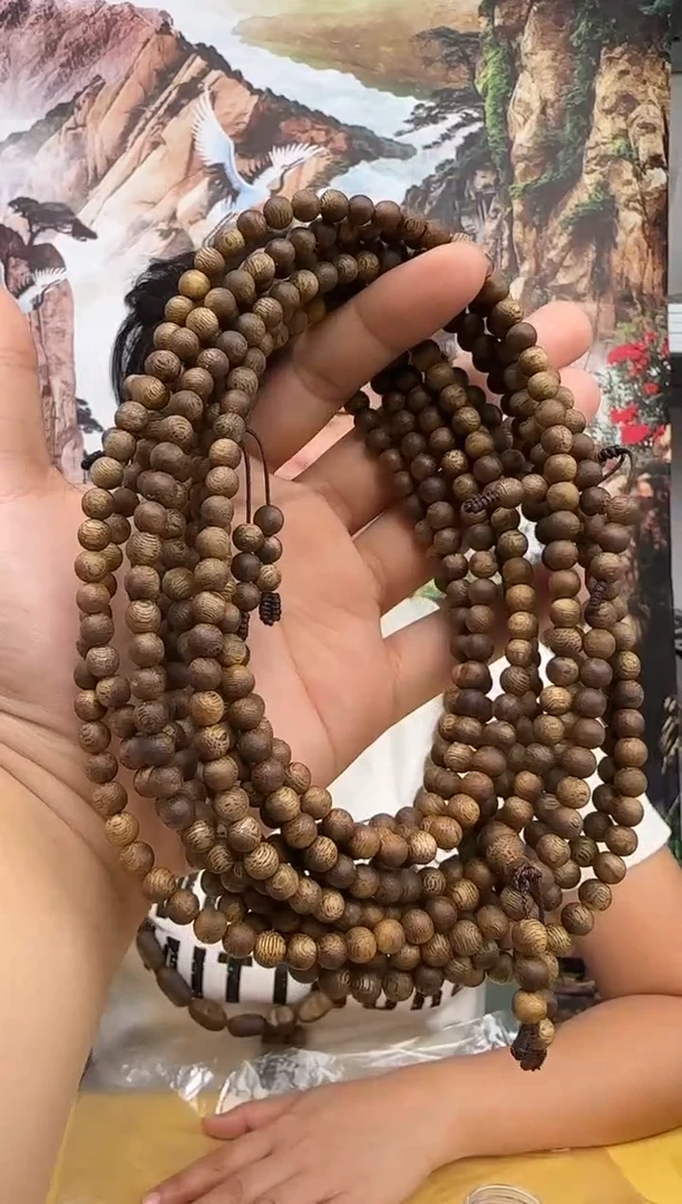 沉香沉香碎屑+199YDQ6奇楠白奇虫漏多圆卡6宠粉多样性发一