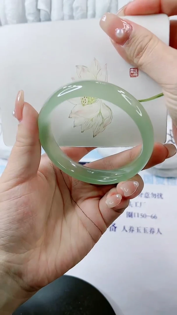 【闪购商品】石英质玉手镯未镶嵌1051964531-