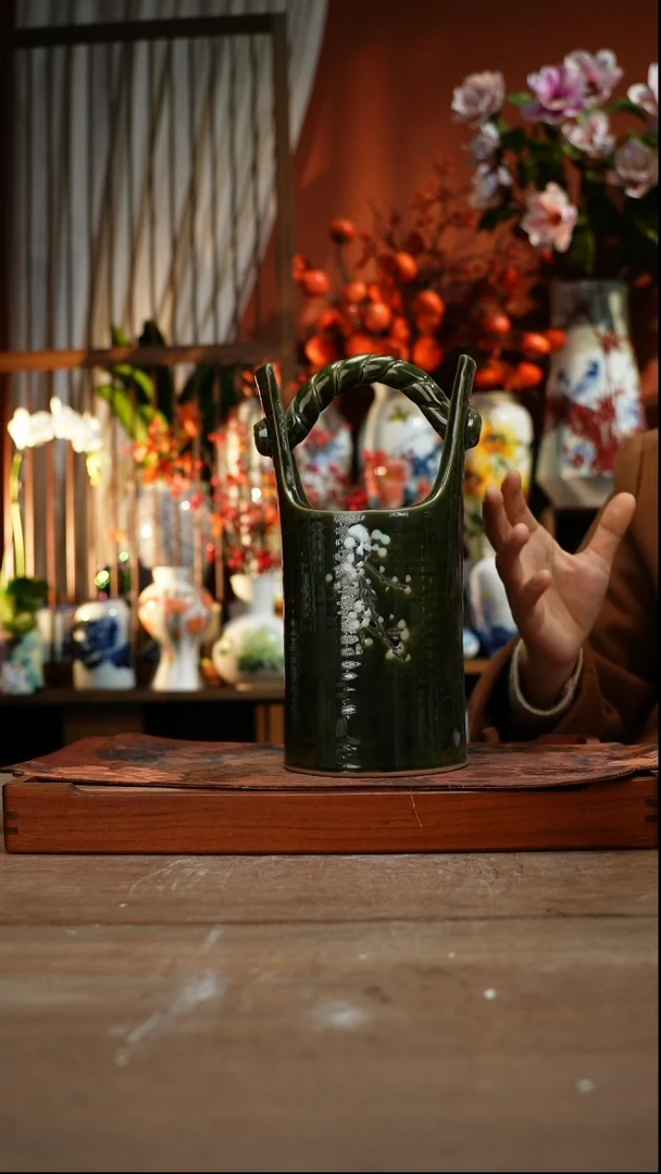 当代景德镇设计师釉下手绘陶瓷花瓶