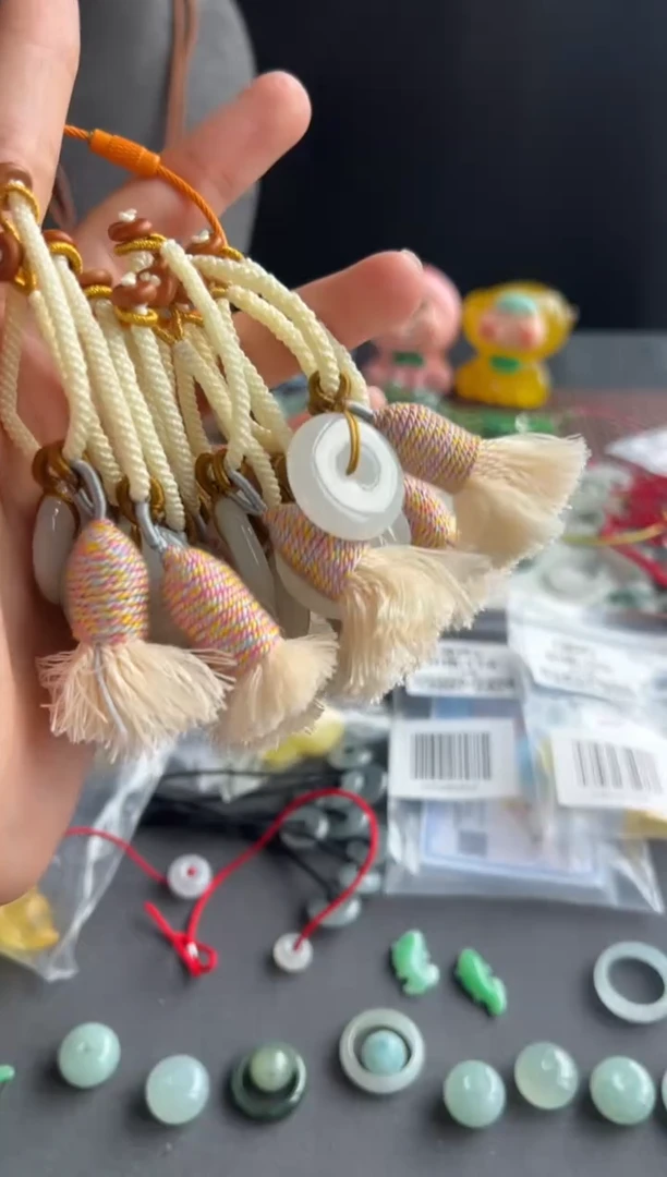 翡翠未镶嵌颈饰305买断多样性发一