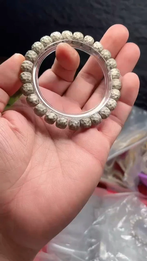 星月菩提手串海南星月菩提《*6》9X8单曲按