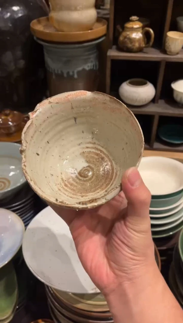 【闪购商品】瓷片978手工麻点异形碗1只