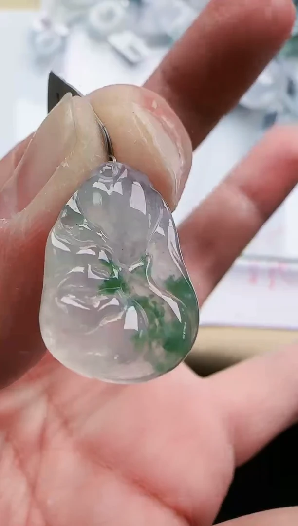 【闪购商品】翡翠颈饰未镶嵌翡翠