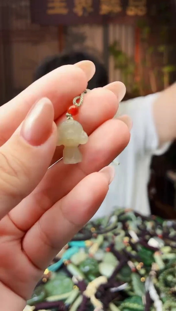 未镶嵌和田玉挂件多样性发货拍一发一