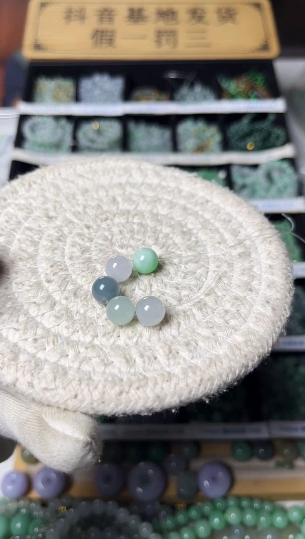 散珠翡翠翡翠散珠5颗 卡8