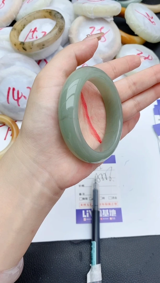 石英质玉手镯未镶嵌302+55/56