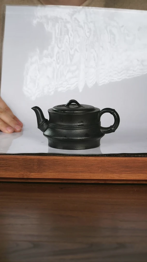 【闪购商品】紫砂茶壶 竹段壶 宝山红降坡 200cc