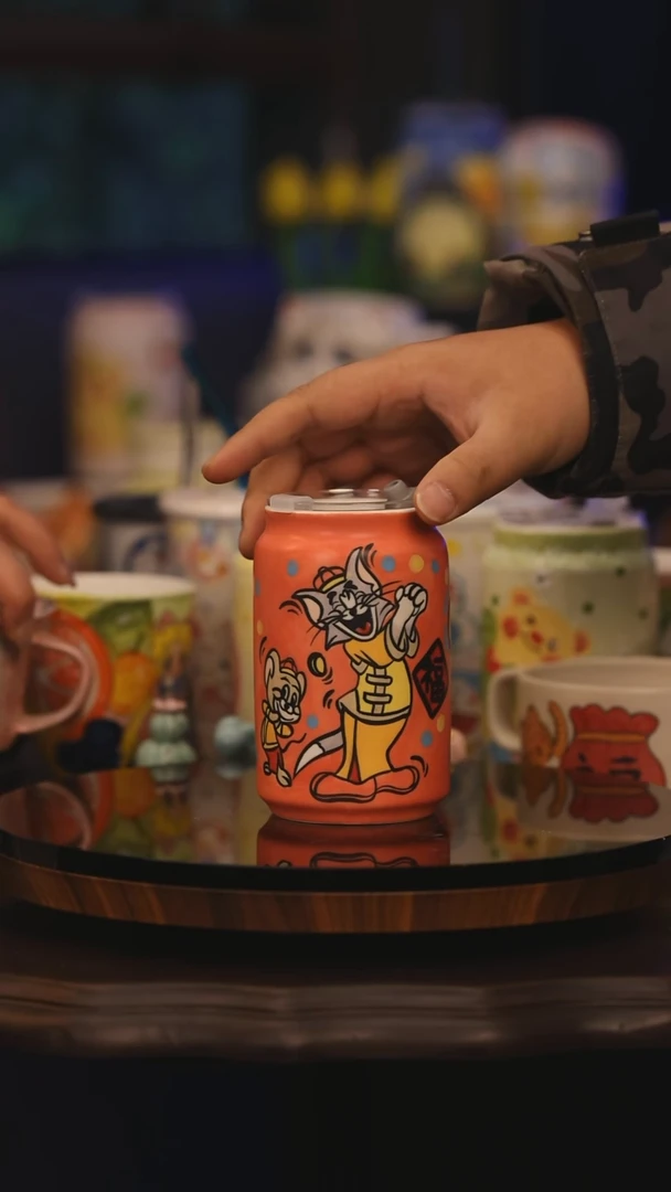 【闪购商品】摆件景德镇釉下彩绘设计师款式陶瓷