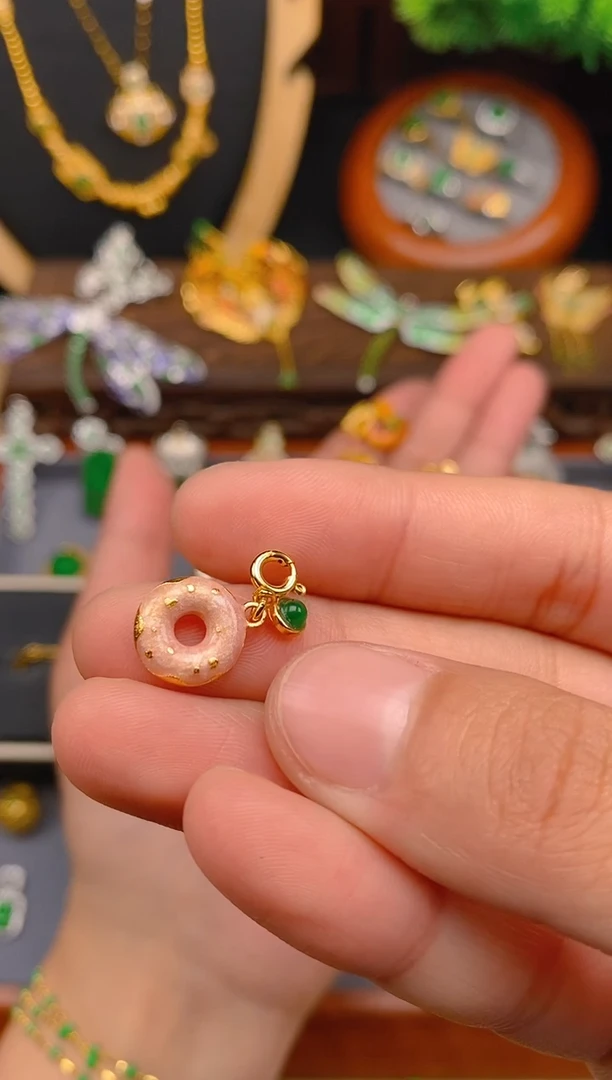 【闪购商品】翡翠吊坠(不含链)银S925镶嵌甜甜圈