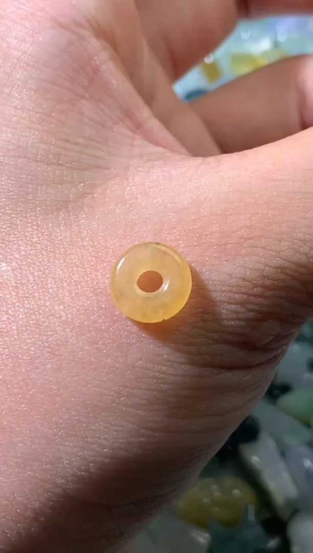 未镶嵌定制翡翠毛货