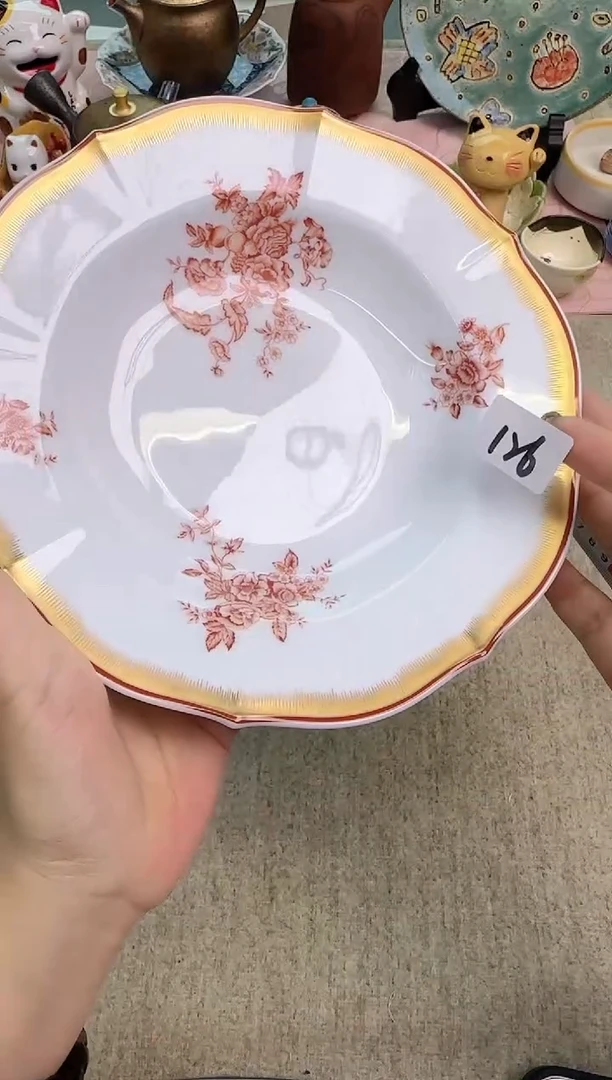 瓷片泡泡家的瓷器真好看