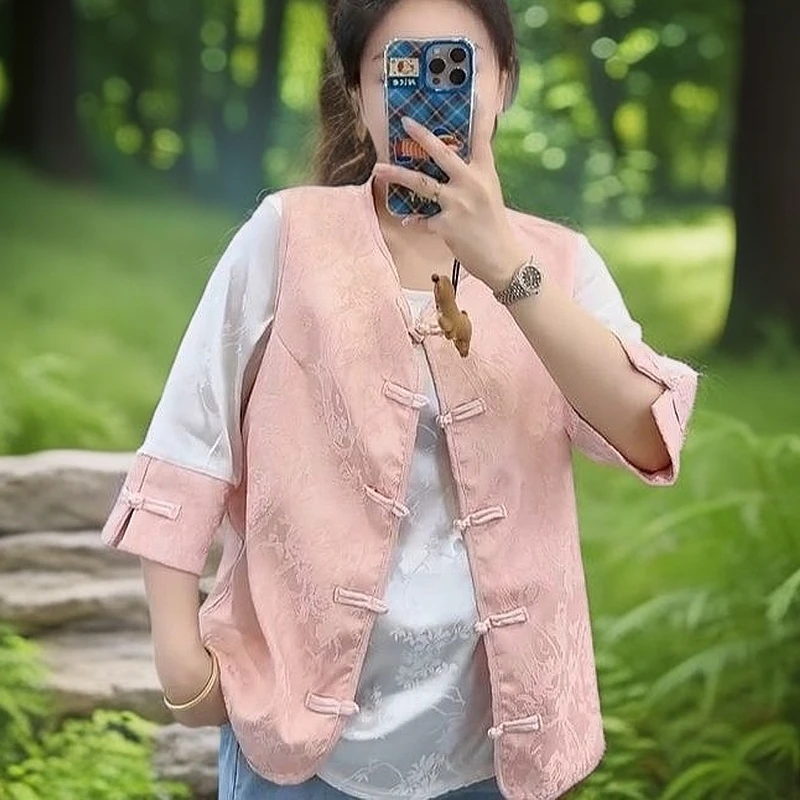 新中式国风盘扣小衫刺绣提花马甲春季新款时尚百搭宽松打版两件套