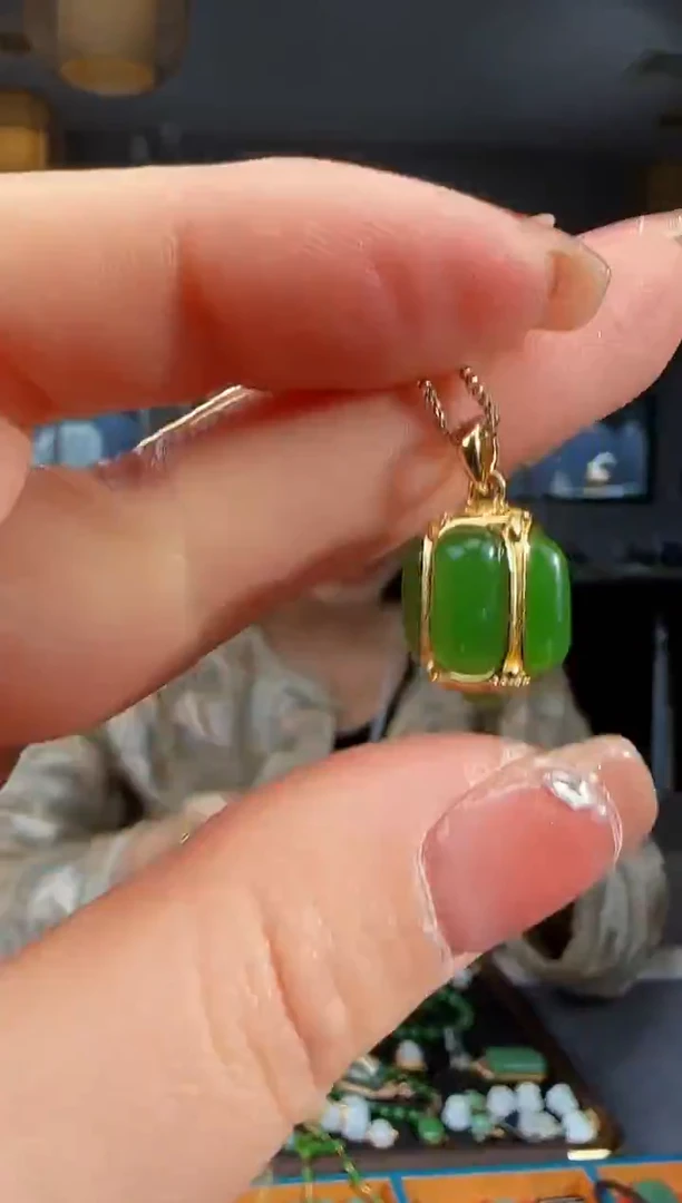 吊坠(不含链)银S925镶嵌和田玉1