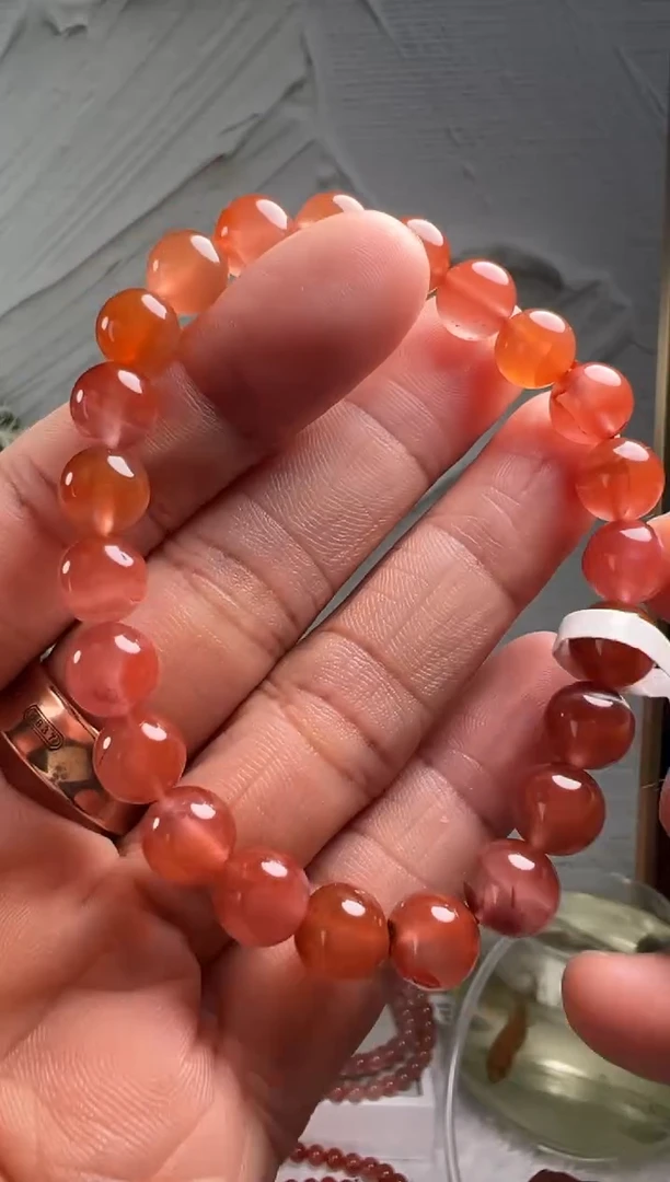 手串未镶嵌南红玛瑙南红玛瑙（默认微瑕）