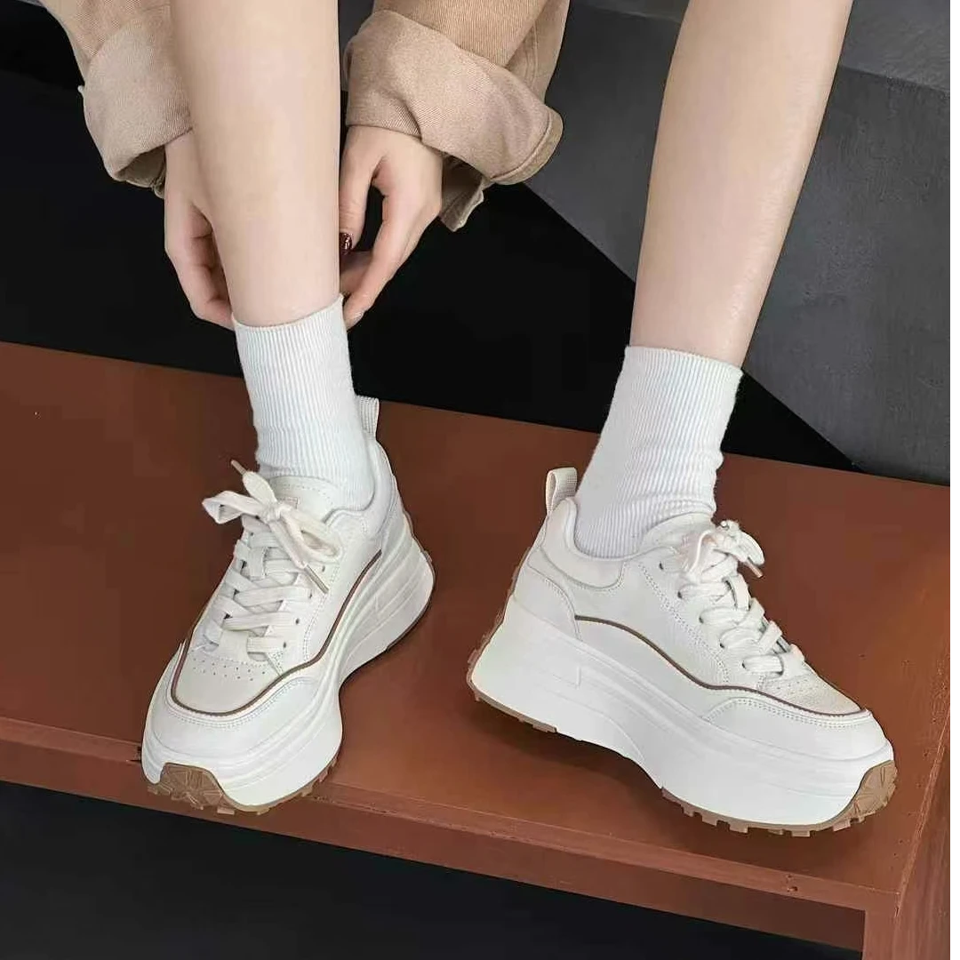 女款时尚百搭春秋运动休闲鞋79072春款上新