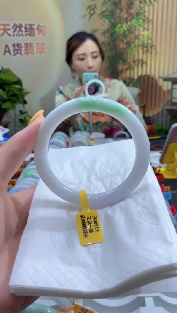 翡翠手镯未镶嵌000035211