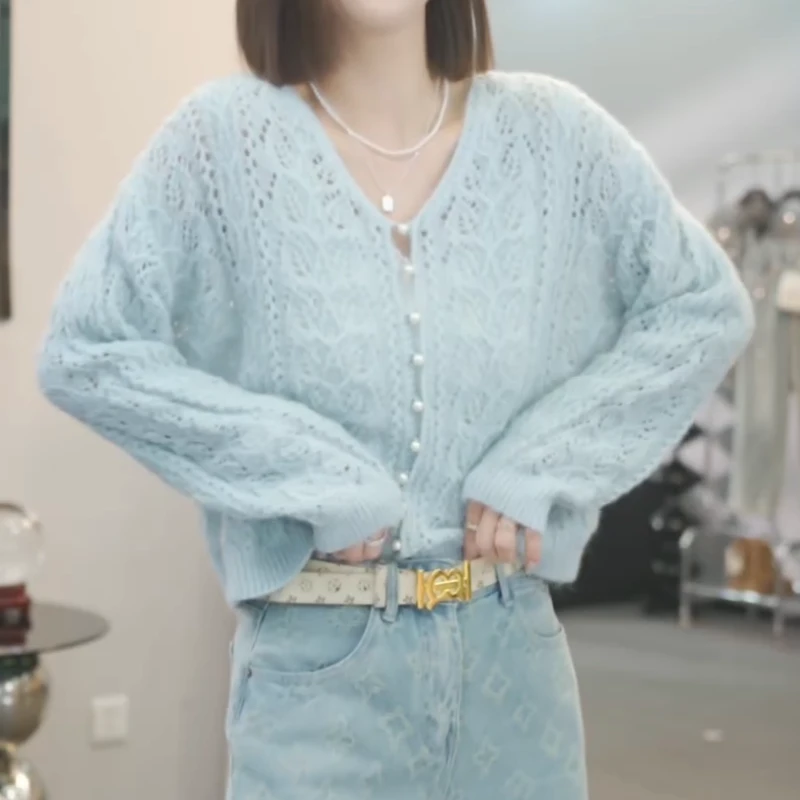 2025春季新款设计感百搭气质显瘦针织上衣LK2501410