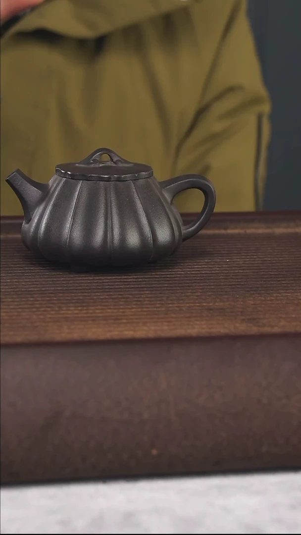 【闪购商品】紫砂茶壶240cc石黄顾氏手工紫砂