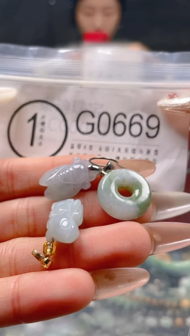 【闪购商品】翡翠颈饰未镶嵌/G/翡翠A货一图一物