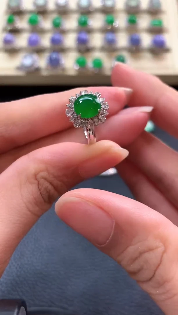 翡翠戒指18K金镶嵌n74