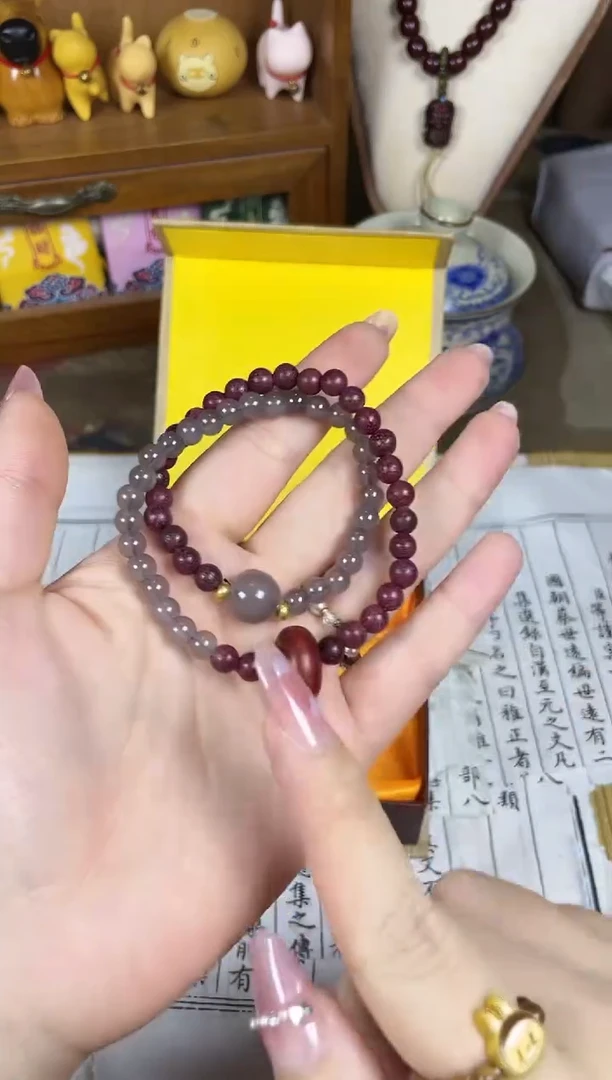 非洲檀香手串/手链菩提木质玉石手串/多发性其一/不带盒子