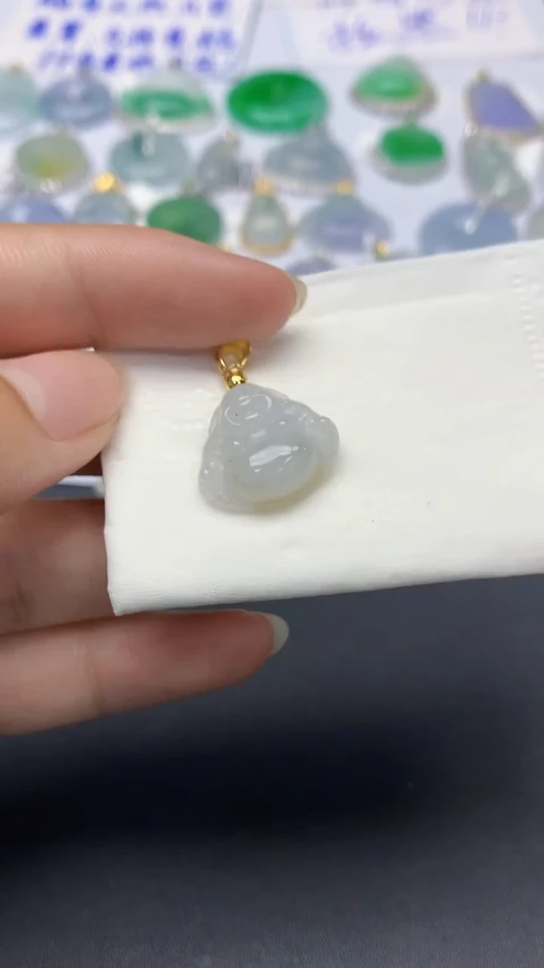 翡翠未镶嵌颈饰天然缅甸a货翡翠