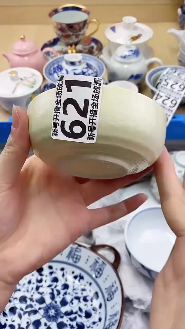 琉璃手工艺品新号开播，一单一付