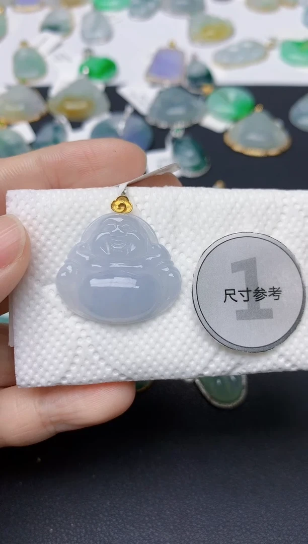 翡翠18K金镶嵌颈饰天然缅甸A货翡翠