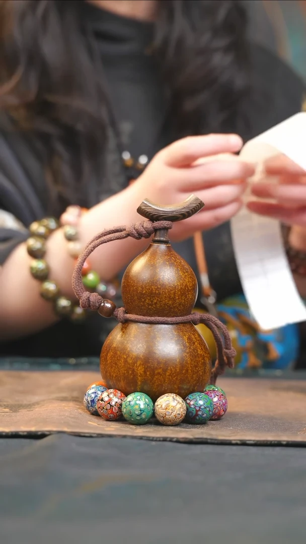 【闪购商品】YU170大漆酒葫芦不包手串及旋转底座