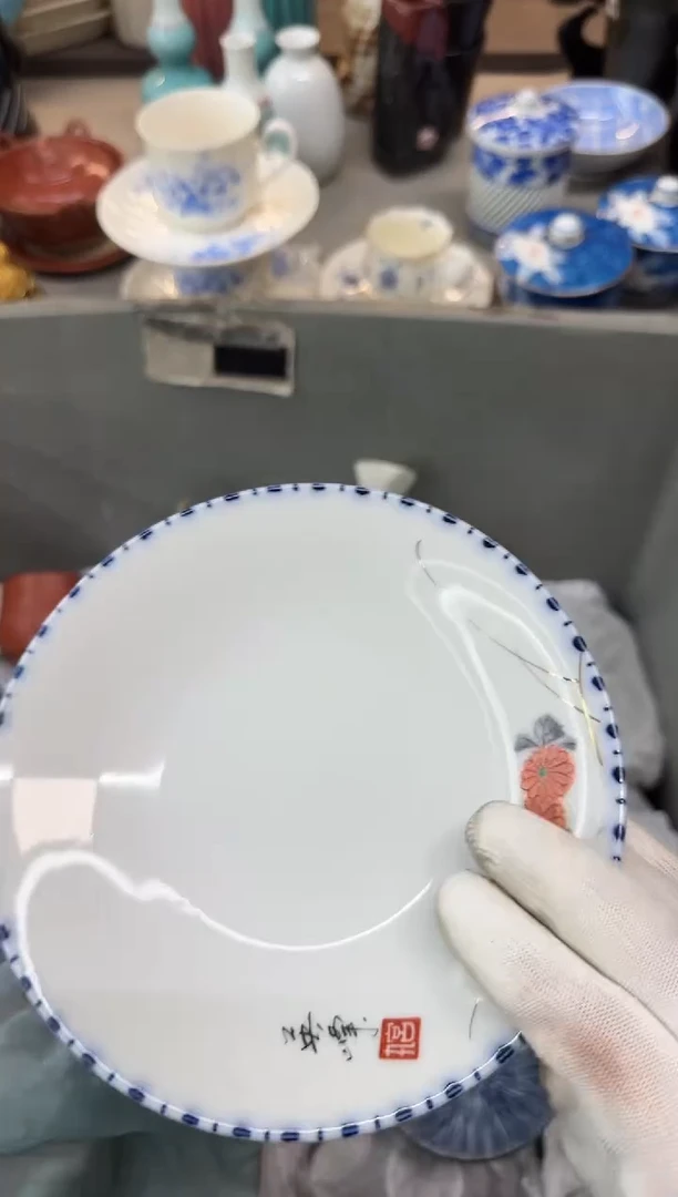 瓷片上***水瓷器瓷器瓷器瓷器