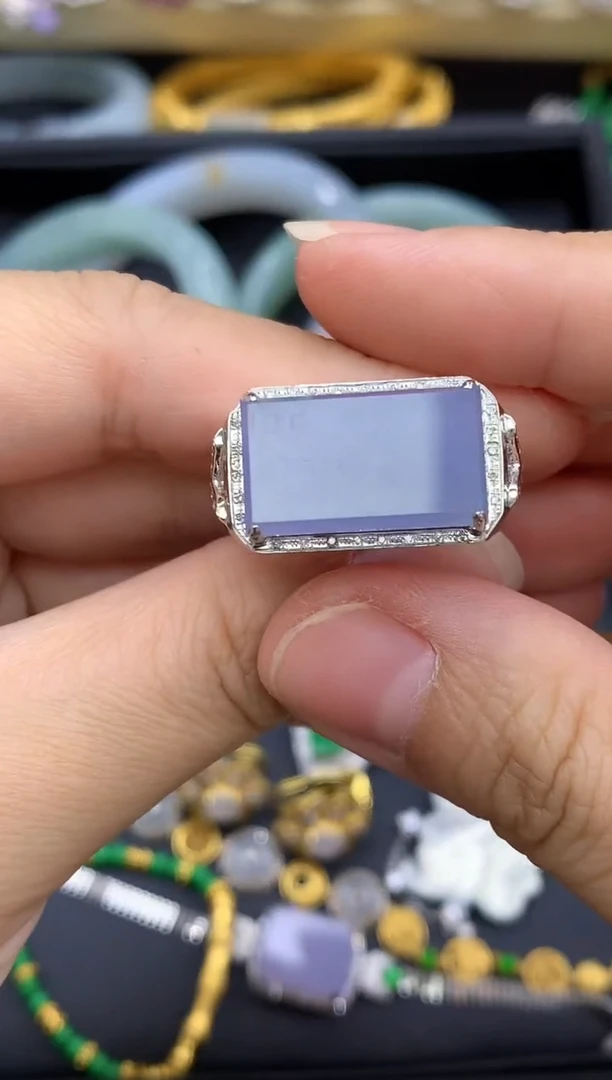 18K金镶嵌戒指翡翠523-中国好珍宝