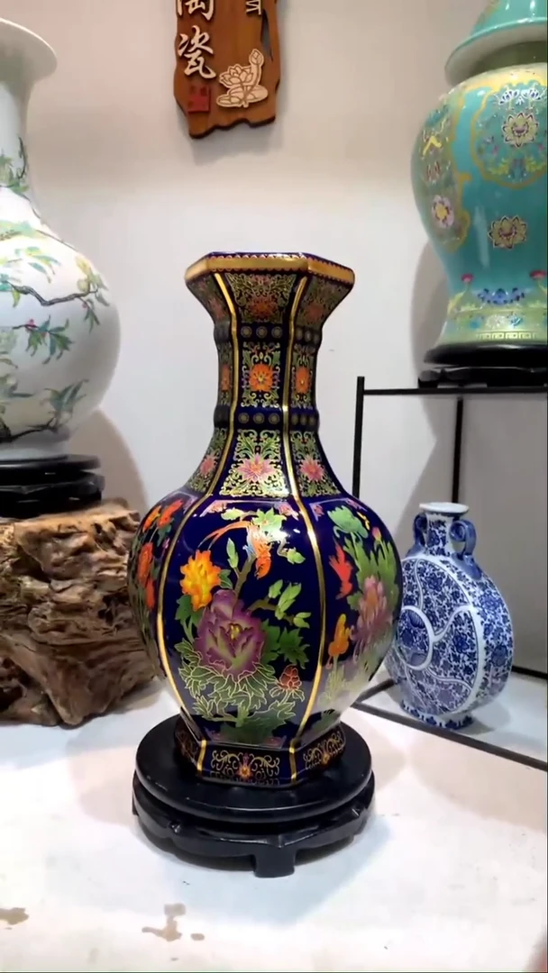 【闪购商品】景德镇陶瓷花瓶摆件1