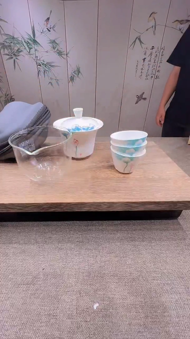 @微光茶器鱼戏荷花三杯快客JK0033