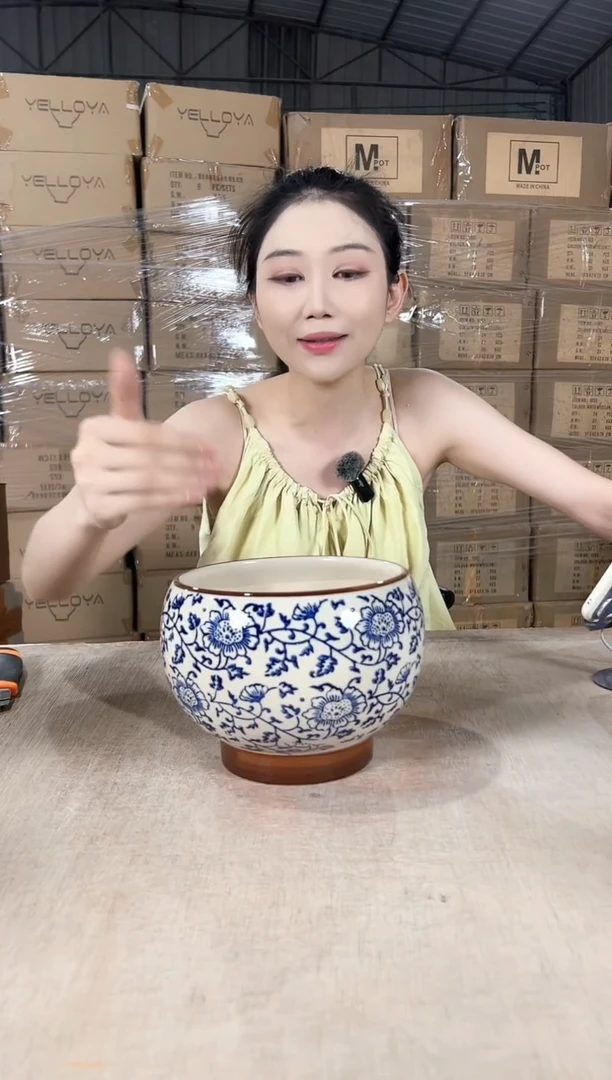 圆球青花瓷中号18x15