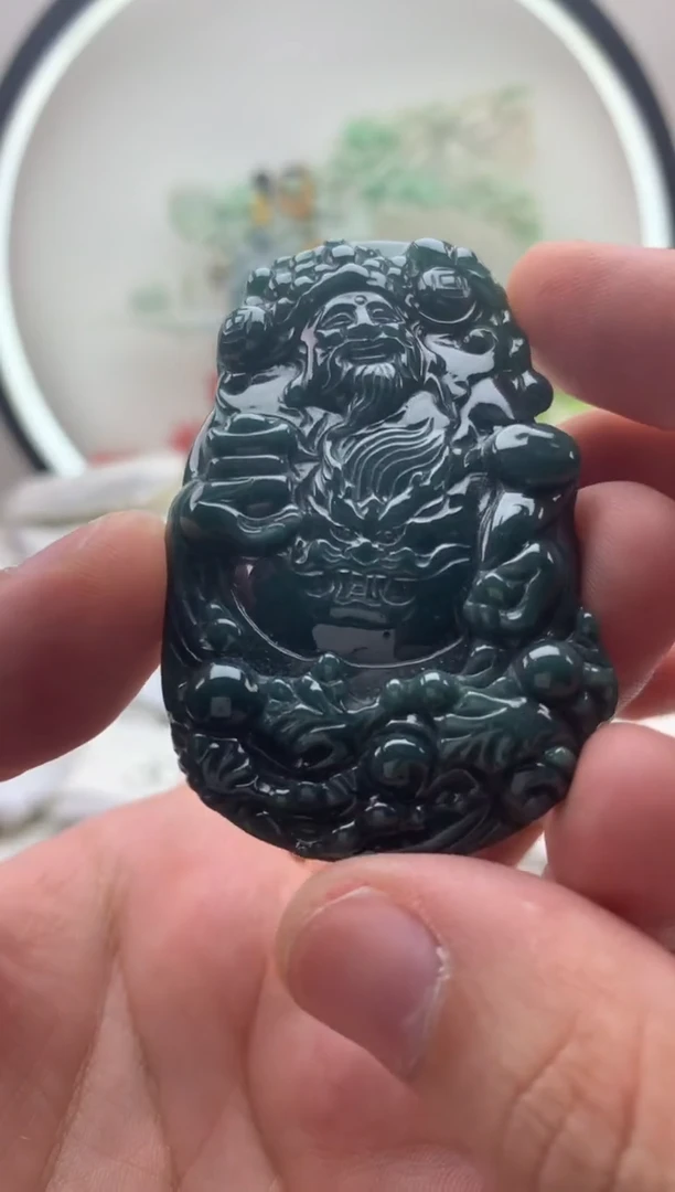 颈饰未镶嵌翡翠财神