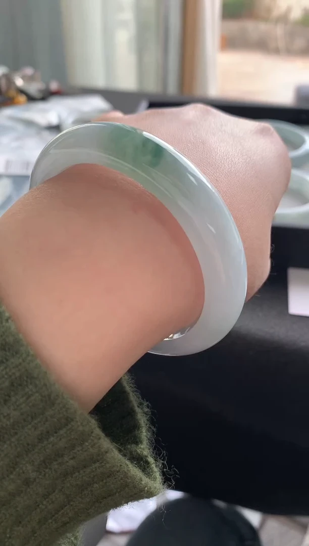 未镶嵌手镯翡翠56.7正圈买断Y2429