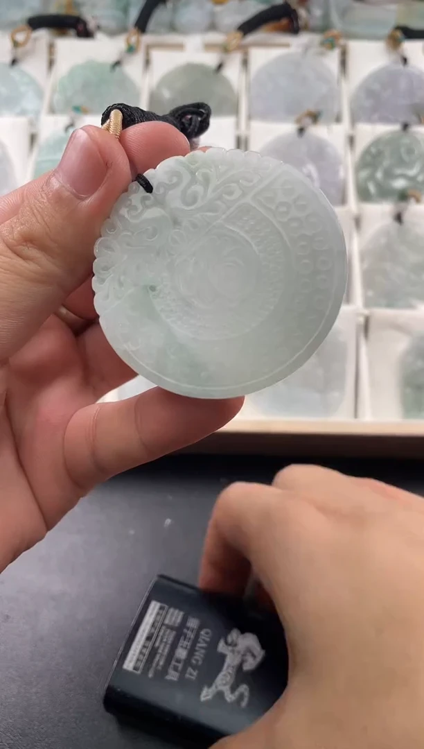 颈饰未镶嵌翡翠25/11/13/634