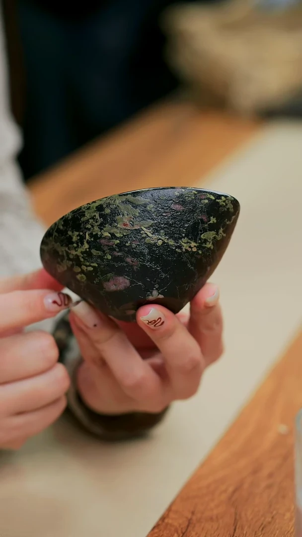 【闪购商品】童子张A安山玉 一物一拍