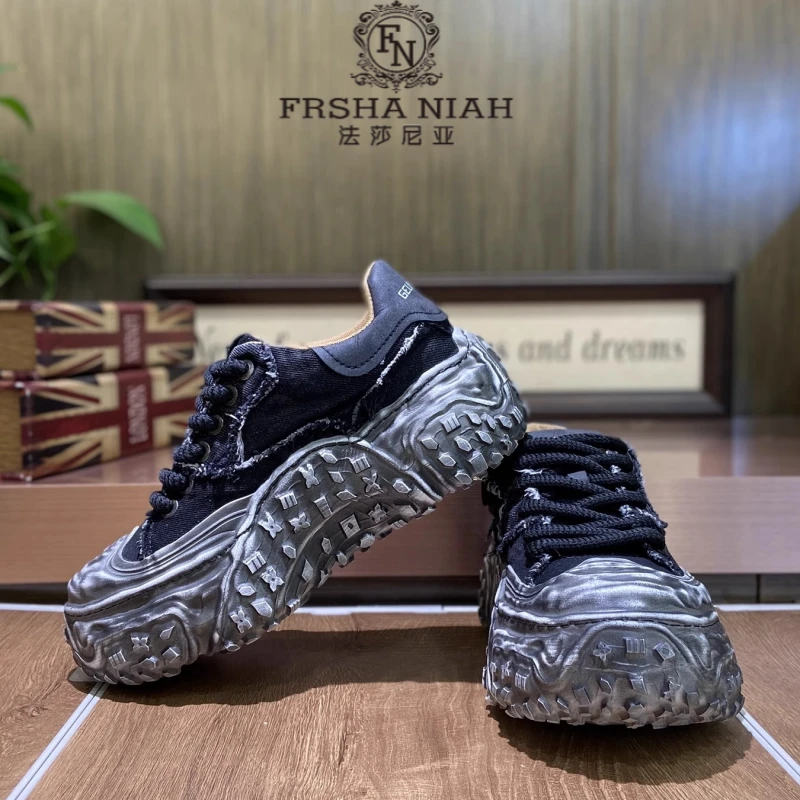 法莎尼亚厚底增高防滑小众老爹鞋运动轻便潮流百搭黑色爆款休闲鞋