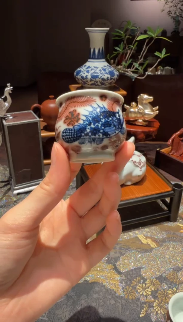 爱**梯纯手绘青花釉里红双拼鱼藻mini炉式杯