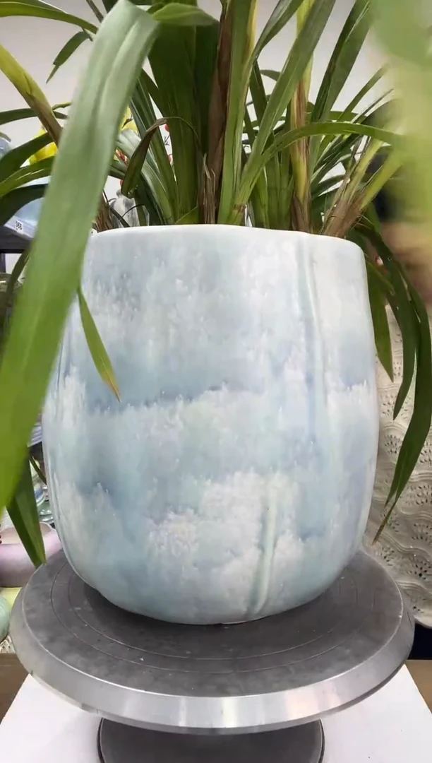 【1.3】花盆尺寸 高： 26 口：21