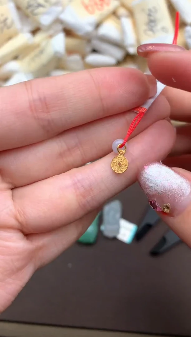 【闪购商品】翡翠挂件18K金镶嵌一