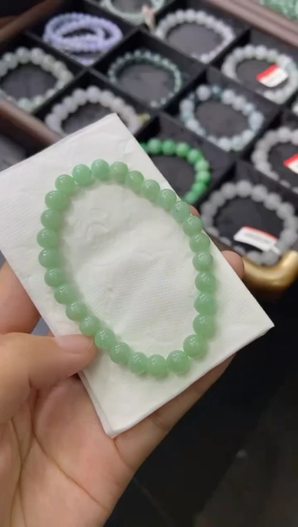 颈饰未镶嵌翡翠天然翡翠A货8多样性发一