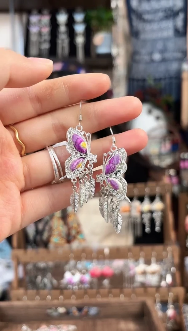 织绣民族风非遗老绣饰品694