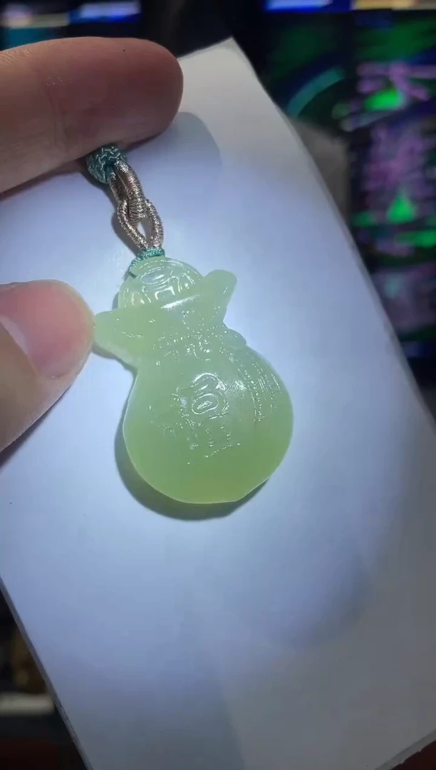 【闪购商品】岫玉吊坠未镶嵌·多样性发货*拍一发一