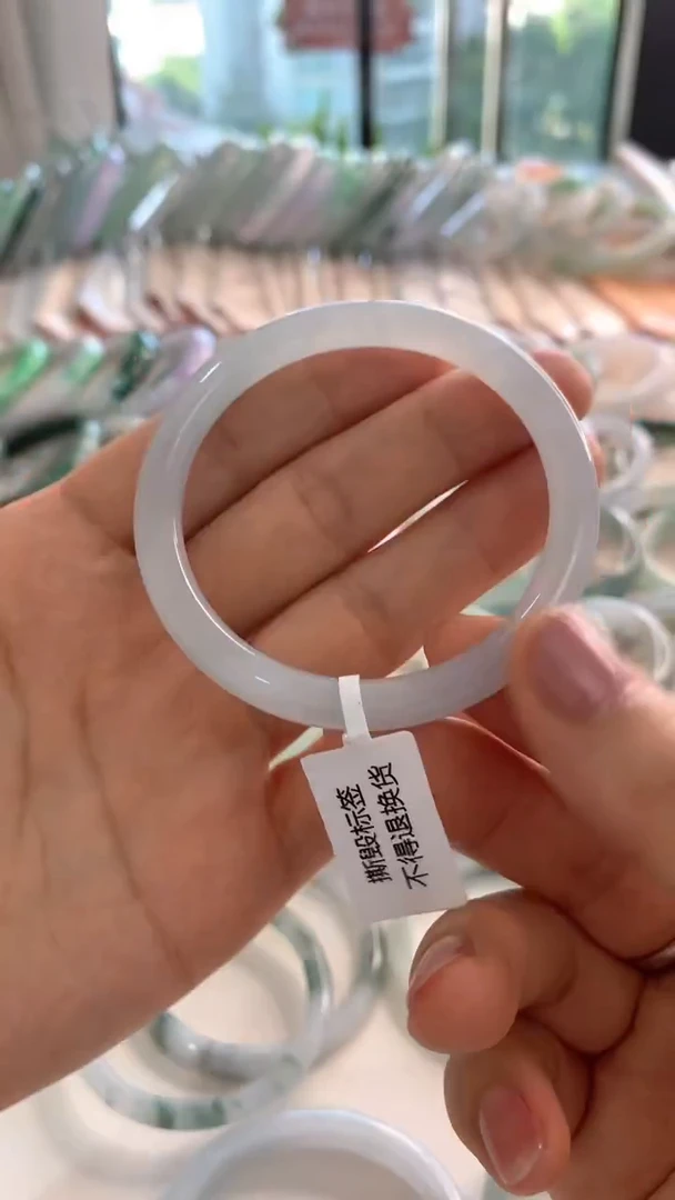 未镶嵌手镯翡翠52圆条