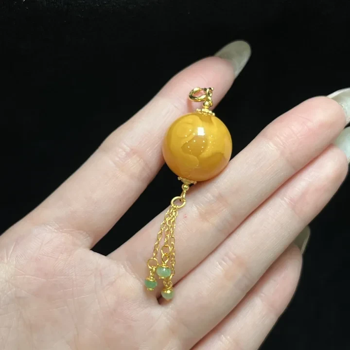 蜜蜡吊坠蜜蜡吊坠